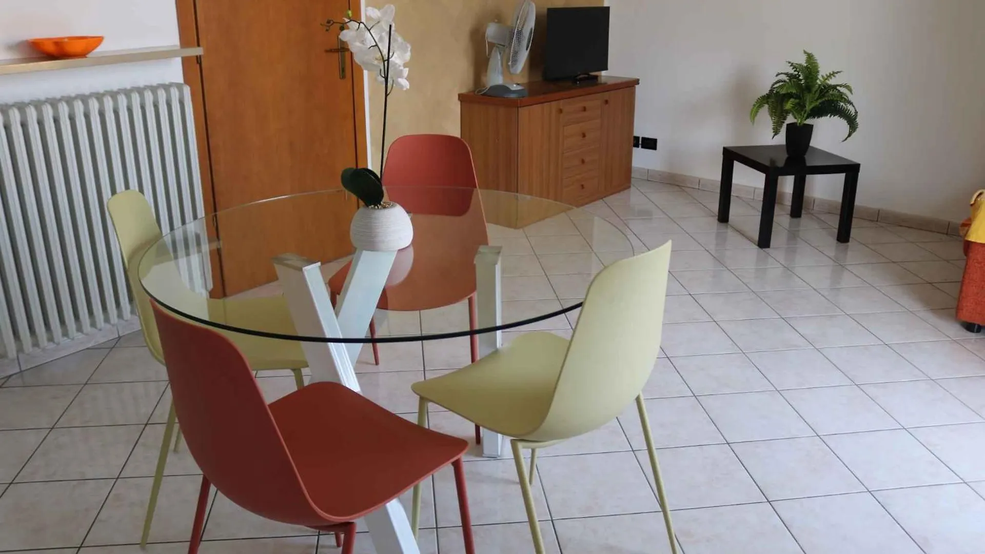 Apartment In Lazise/Gardasee 21986 Italien