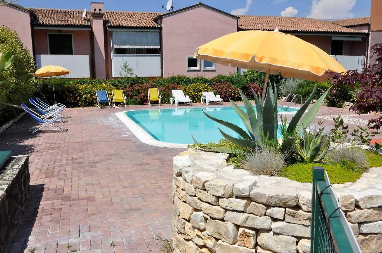 Apartment In Lazise/Gardasee 21986 Italy