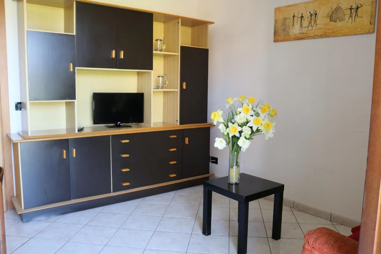 Apartment In Lazise/Gardasee 21986 Italy